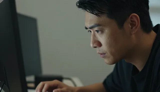 项目支持中如何解决性能优化难题？