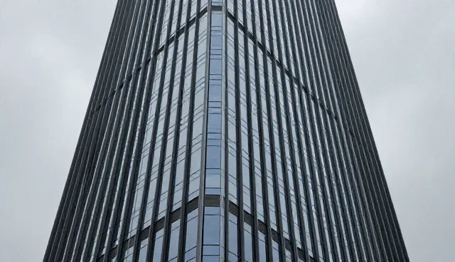 成都网站制作价格影响因素及短视频运营系统集成