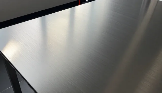 批量订单对定制钢产品性能的影响分析