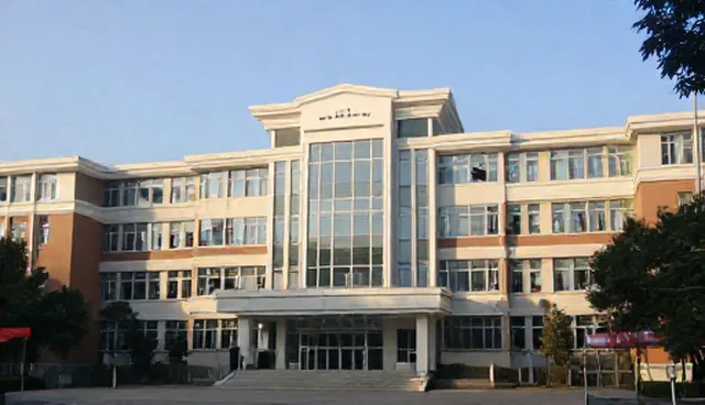 中小企业如何通过网络结构优化提升商务服务效率