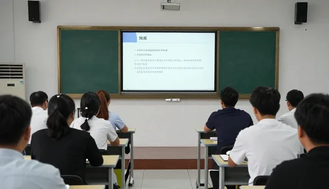 平台架构演进对项目协作效率的影响分析
