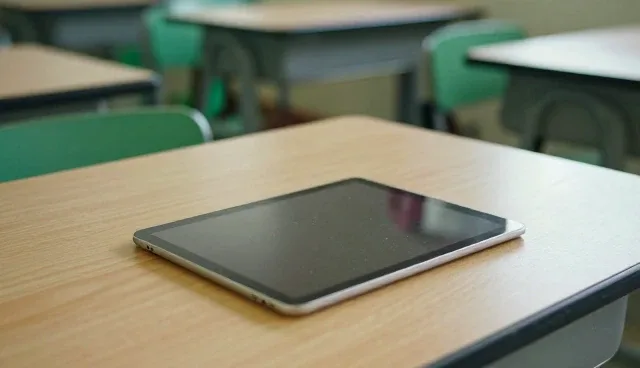如何通过考试模拟系统实现高效学习规划