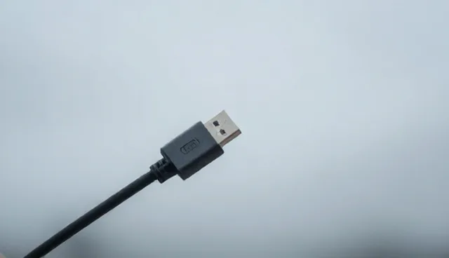 优化设备运行效率的关键：配件供应与维护策略