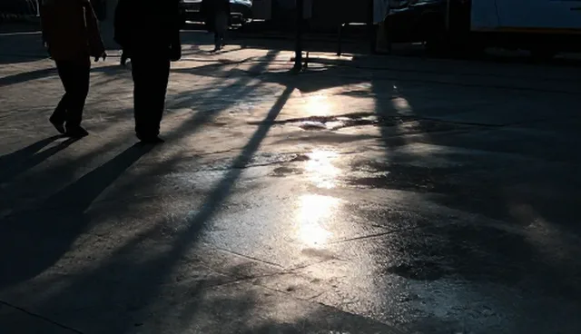 在技术开发中性能优化与适用条件如何权衡