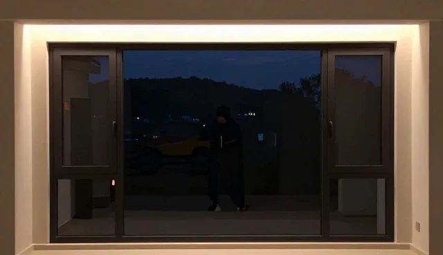 网站系统选型中的关键考量要素与行业趋势分析