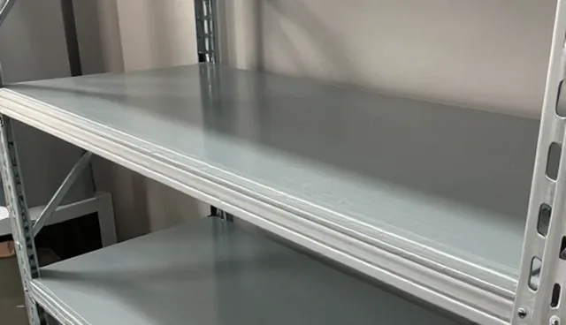 金属托盘在复杂环境中的使用难题与应对策略