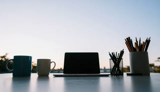 办公用品套装在不同场景中的适用条件分析