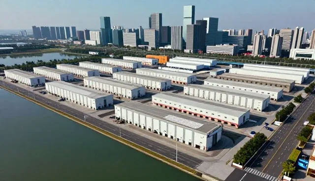 技术应用中性能优化与适用条件的现实挑战