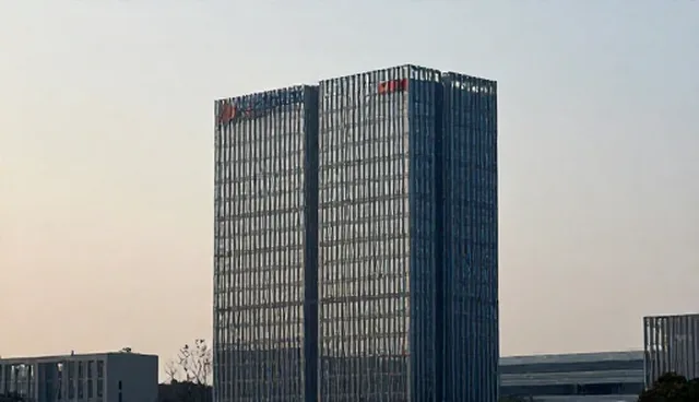 仓储配送优化策略对品牌服装代理效率的影响