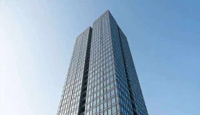 企业IT服务套餐：选择外包还是自建，服务质量如何取舍
