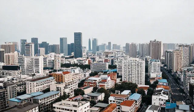 专科诊疗服务中个性化诊疗方案的实践路径与挑战