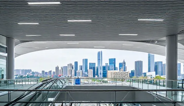 构建企业信息平台：选型关注点与行业分类导航的实践