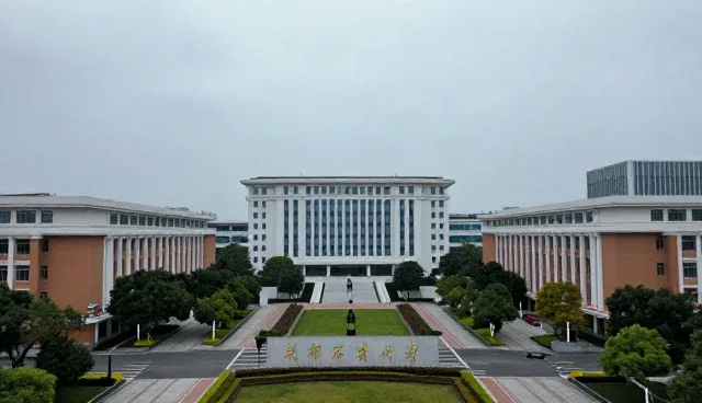 提升用户信任：性能优化在企业级公众号系统中的关键作用