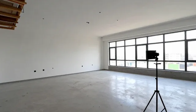 右翼网站运营中的网络管理对比与取舍