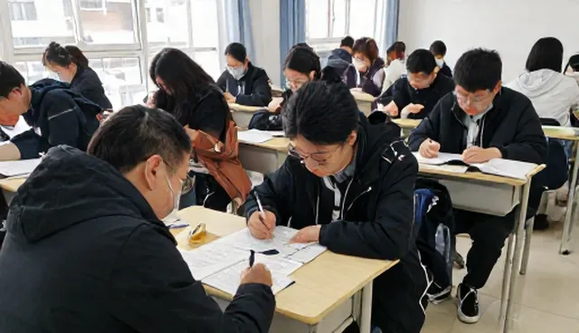 提升教学效果评估的实践路径与课程安排建议