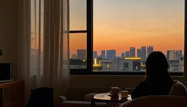 运维策略升级：支撑业务性能的持续优化路径