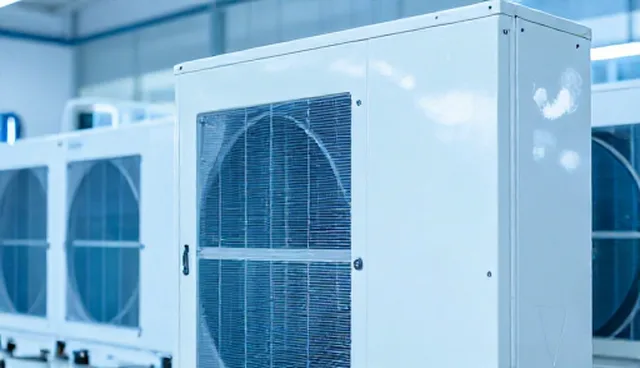 工业冷水机组选型与使用建议：设备租赁趋势下的优化策略