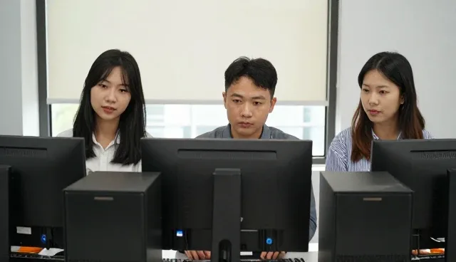 企业管理系统如何应对多场景业务挑战