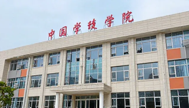 外墙清洗设备选型中常见故障的识别与规避