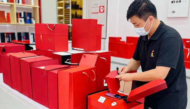 节日促销中礼品采购如何保障效率与成本控制