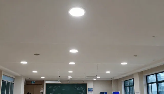 教辅资料服务优化的选型关注点分析