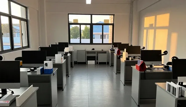电商热销商品选型标准的性能与适用条件分析