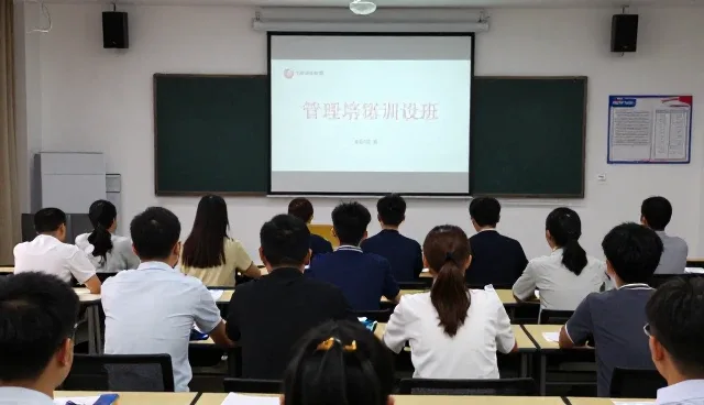 性能表现：策划服务适用条件分析
