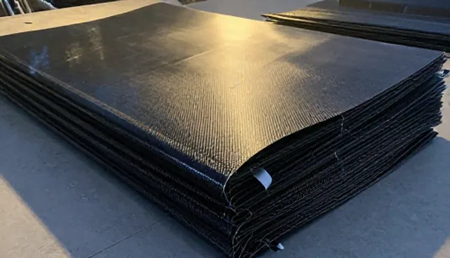 昆明网站开发中的建筑加固技术应用与粘钢加固材料性能分析