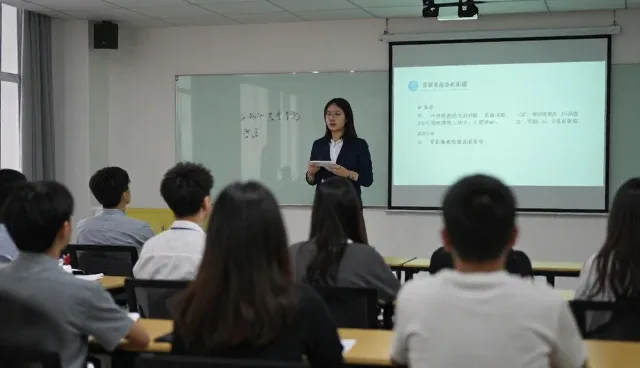 在线课程教学设计：常见问题与处理方法