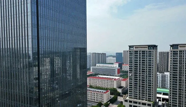 系统选型中的应用场景分析与选择依据