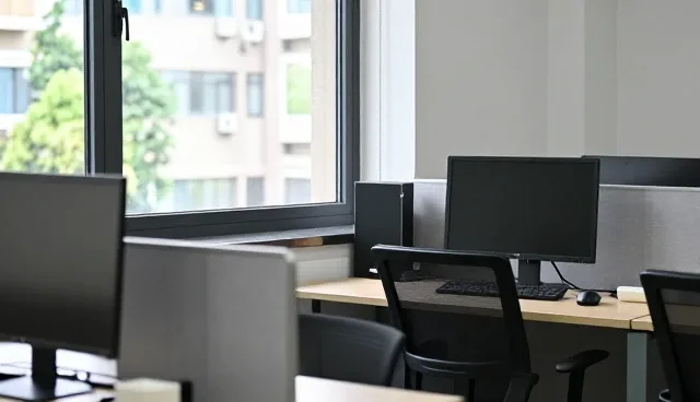 数据驱动下的团队协作模式正发生深刻变革