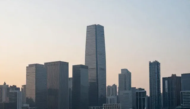 企业策划套餐如何应对合规审查挑战