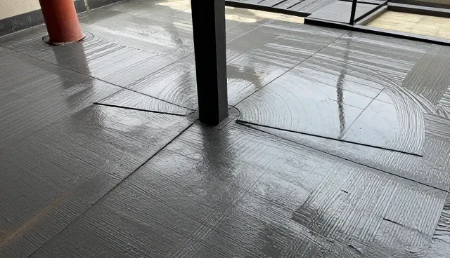 粘钢加固技术在桥梁使用中的实际应用与维护建议