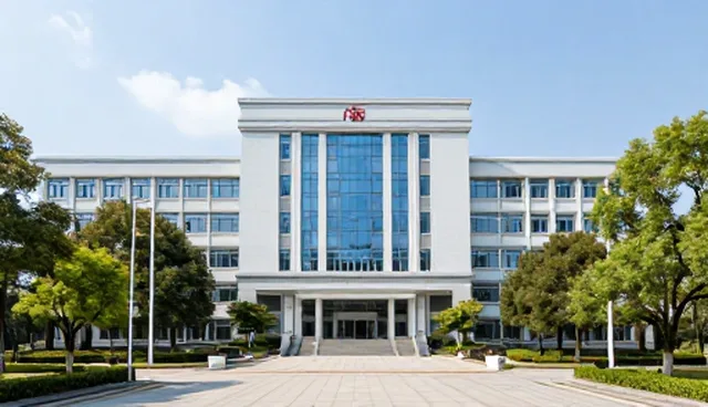 企业选型信息咨询：关注点与实际应用分析