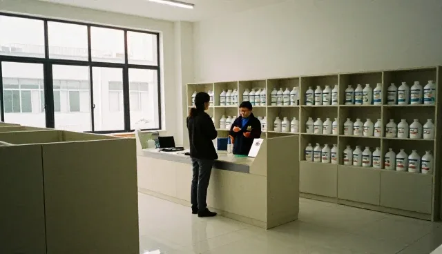精细化学品使用中的维护建议与注意事项