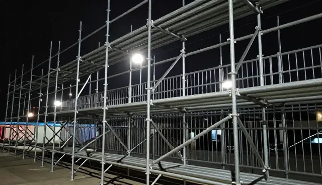 碗扣式脚手架性能如何影响应用场景选择