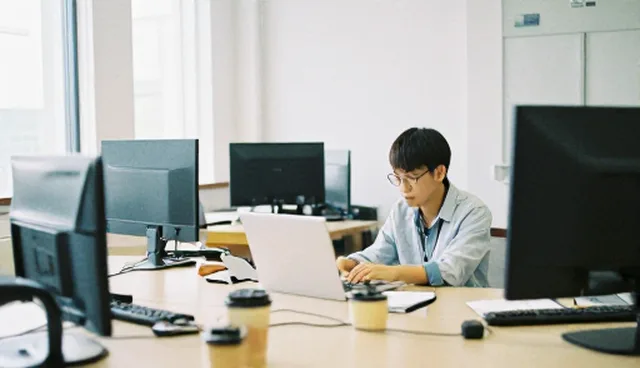 技术外包中性能优化与适用场景的实践分析