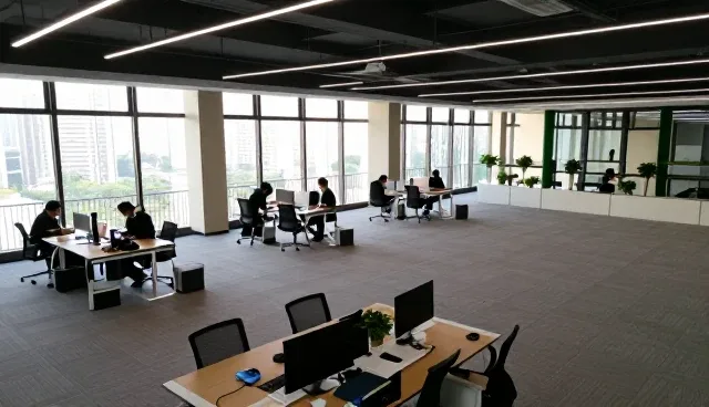 农业推广服务适配方案中的使用与维护建议