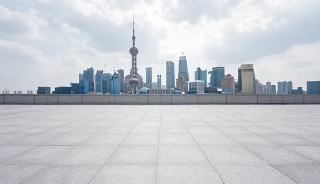 技术实施中地区部署的选型与维护建议