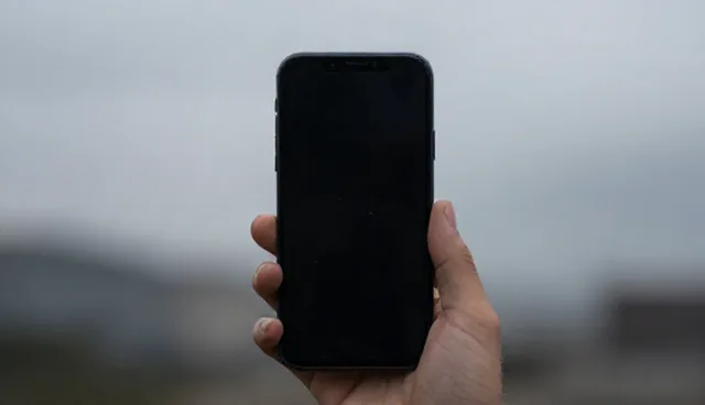 智能手机适用条件的演变与行业趋势分析
