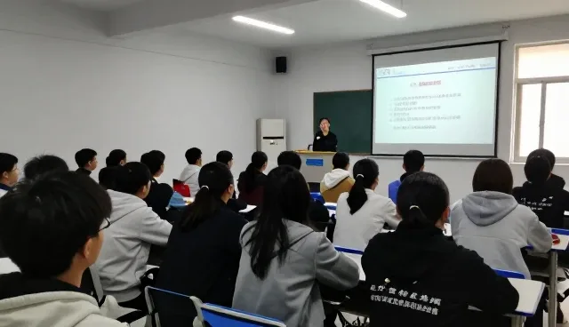 如何评估学习支持系统的选型核心要素