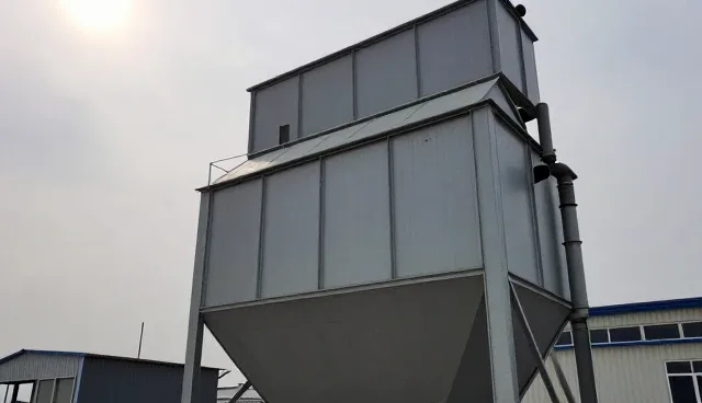 除尘设备选型中滤料性能如何权衡效率与成本