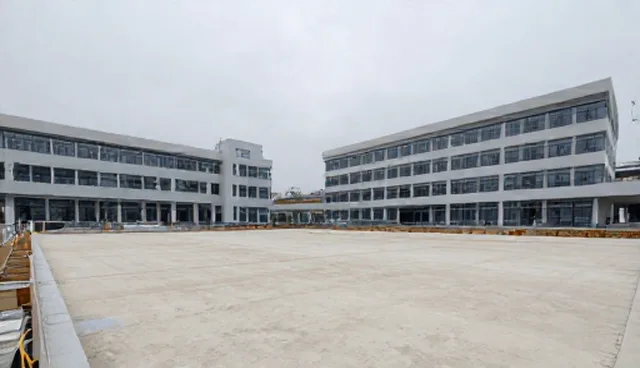如何高效维护体育场地确保长期使用