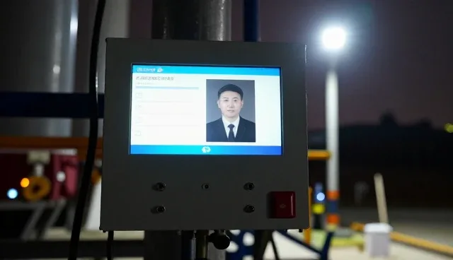 设备租赁中的技术适配难题与解决策略