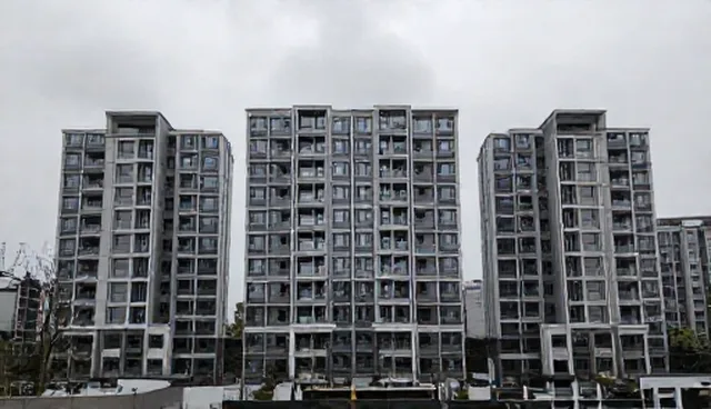 需求反馈应用中注重用户体验的两种做法比较