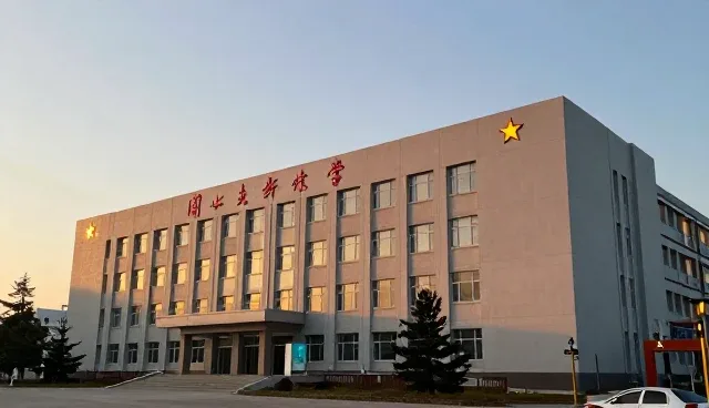 软件维护中运维托管的两种做法及取舍