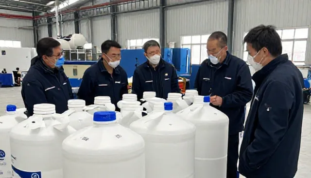 精细化学品在工业领域的多样化应用解析