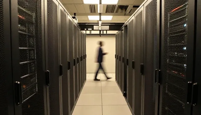技术选型中的关键考量因素与实际应用分析