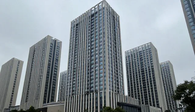 如何从供货保障角度选型定制流程服务商
