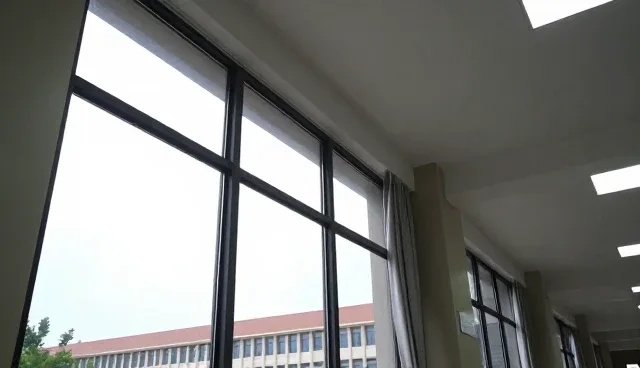 多场景下设备环境适应性对可靠性保障的影响分析